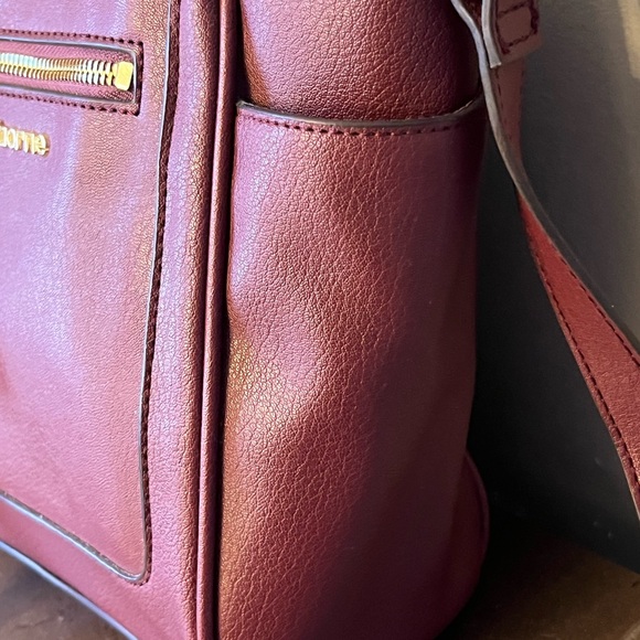 Liz Claiborne Lola Cranberry Red Shoulder Bag/Crossbody Purse - Picture 3 of 9